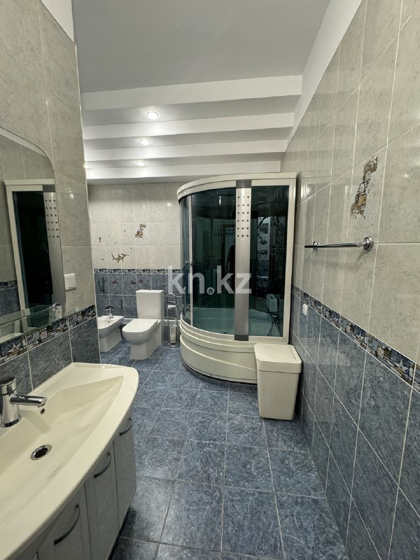 Продажа 7-комнатной квартиры, 385 м² - Продажа пятикомнатных и более квартир в Алматы фото 36 из 40