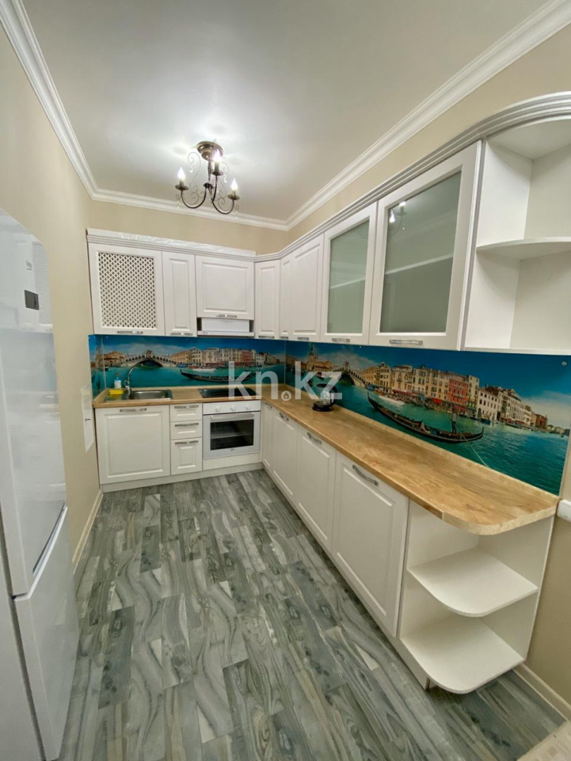 Аренда 4-комнатной квартиры посуточно, 180 м², ул. Достык, дом  5/1 - ул. Сауран - Аренда квартир посуточно в Астане без посредников фото 5 из 18