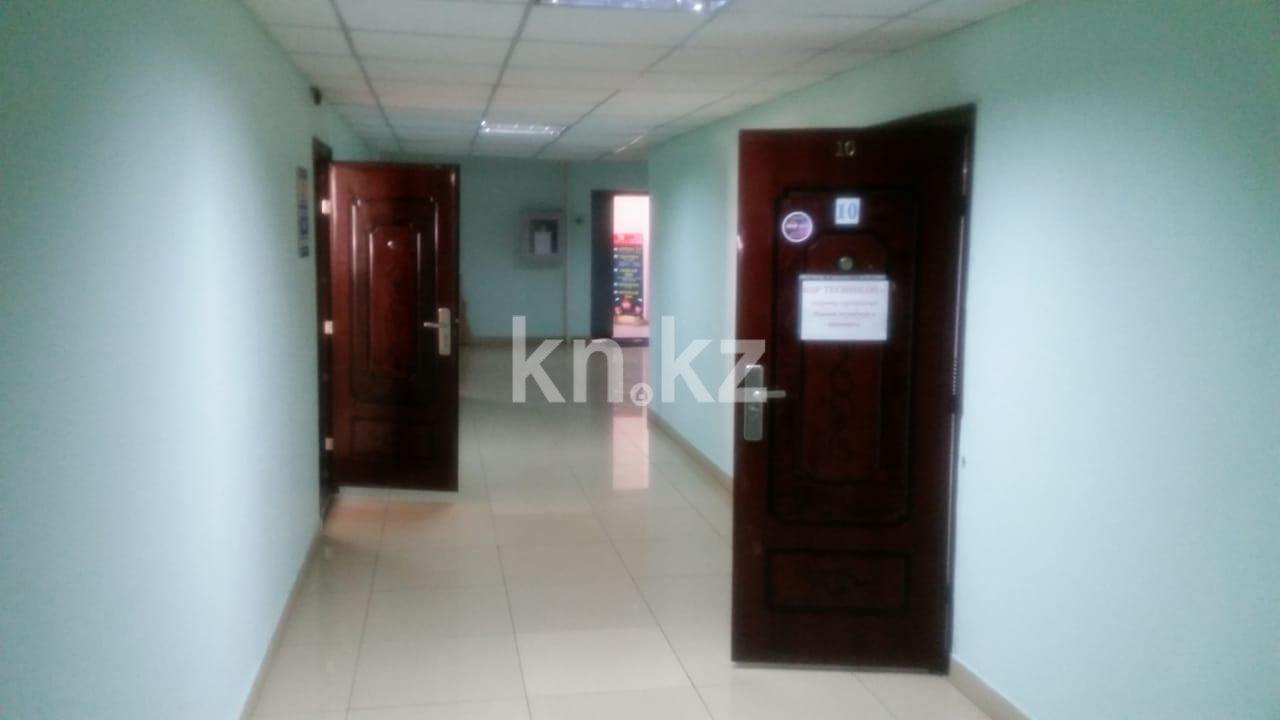 Продажа , 40 м², пр. Женис, дом  67 - ул. Молдагуловой - Продажа офисных и торговых помещений в Астане с фото фото 5 из 5