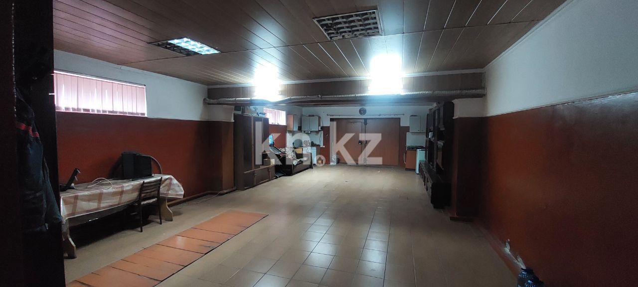 Продажа 9-комнатного дома, 517.9 м², Досжанова, дом  9 - Продажа квартир в Костанае фото 8 из 40