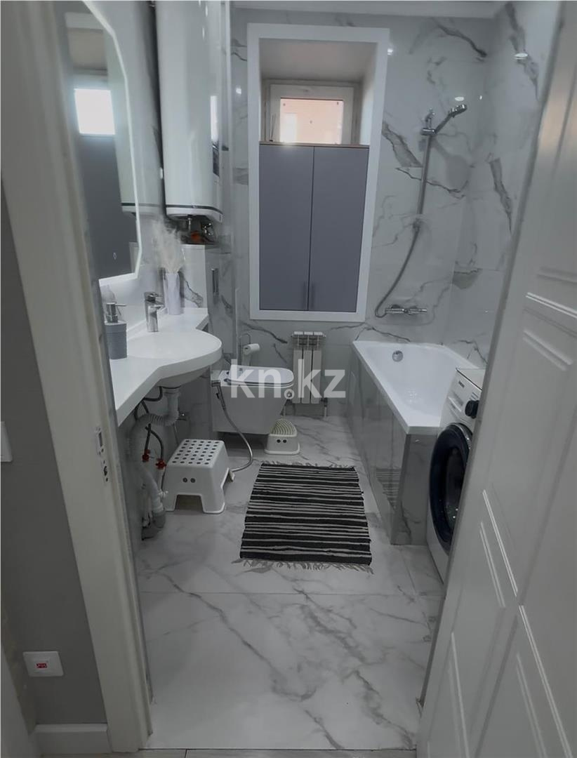 Продажа 3-комнатной квартиры, 74 м² в Караганде - фото 14