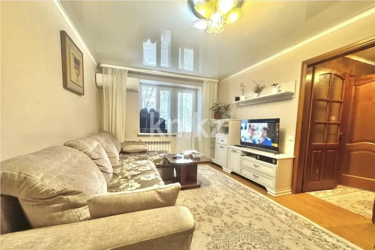 Продажа 3-комнатной квартиры, 73.6 м², ул. Шевченко, дом  162а в Алматы