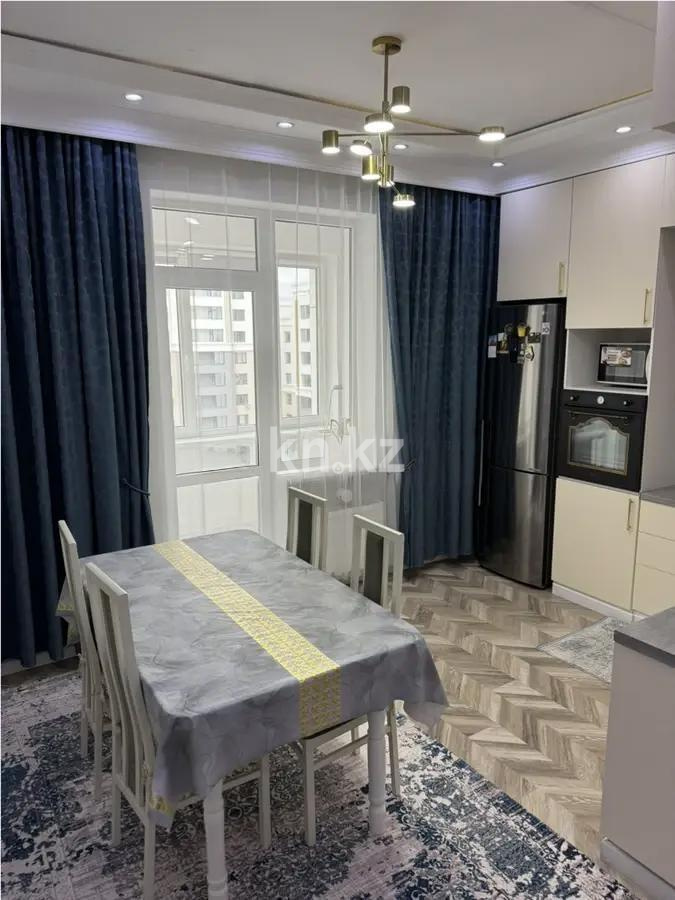 Продажа 4-комнатной квартиры, 128 м², ул. Туркестан, дом  28 в Астане - фото 4