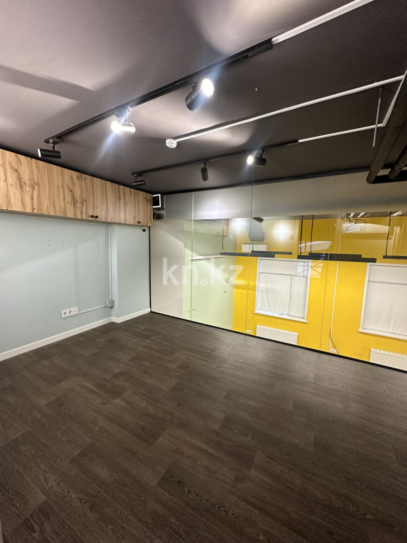 Аренда , пр. Кабанбай батыра, дом  49 - Аренда офисных и торговых помещений в Астане фото 9 из 9