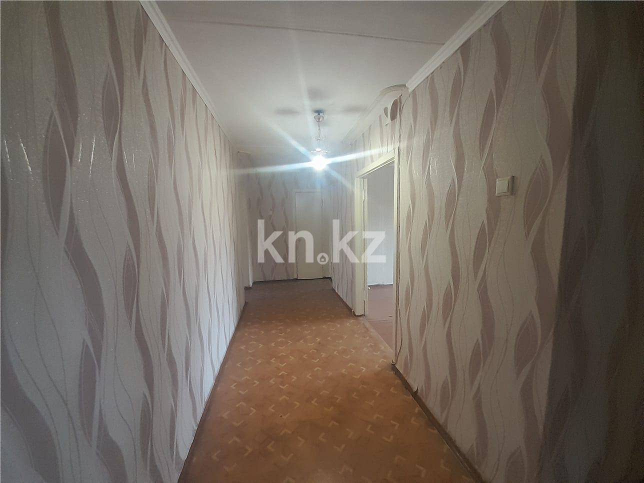 Продажа 3-комнатной квартиры, 71 м², пр. Республики, дом  32 - Продажа квартир в Караганде фото 3 из 19