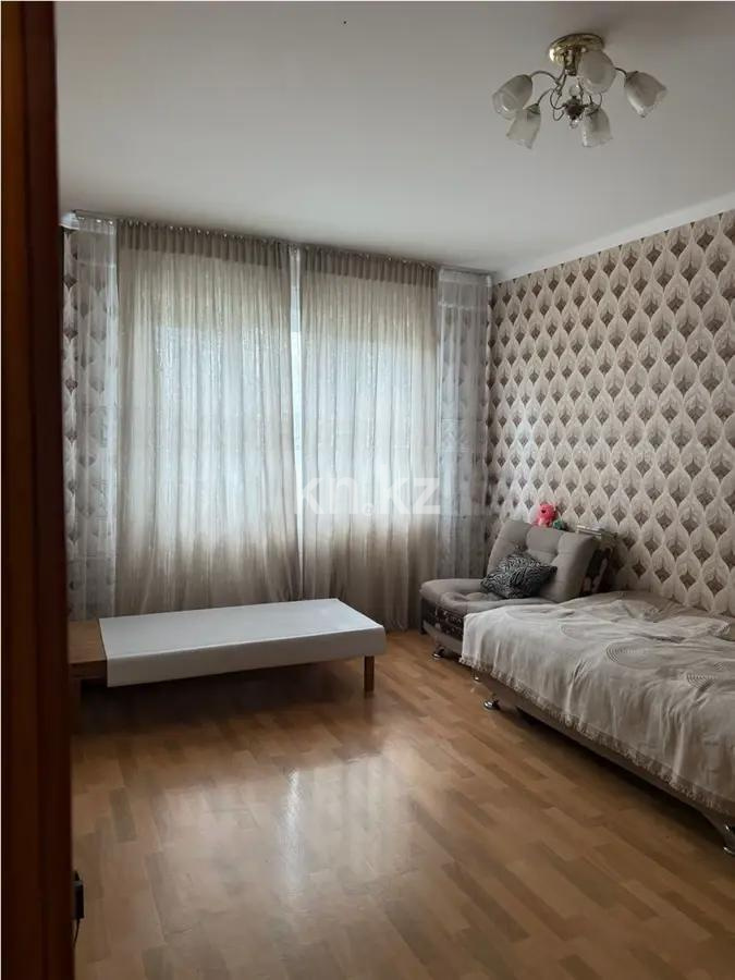 Продажа 3-комнатной квартиры, 65 м², ул. Аносова, дом  39 - Продажа  двухкомнатных, трехкомнатных квартир в Алматы без посредников с фото фото 1 из 5
