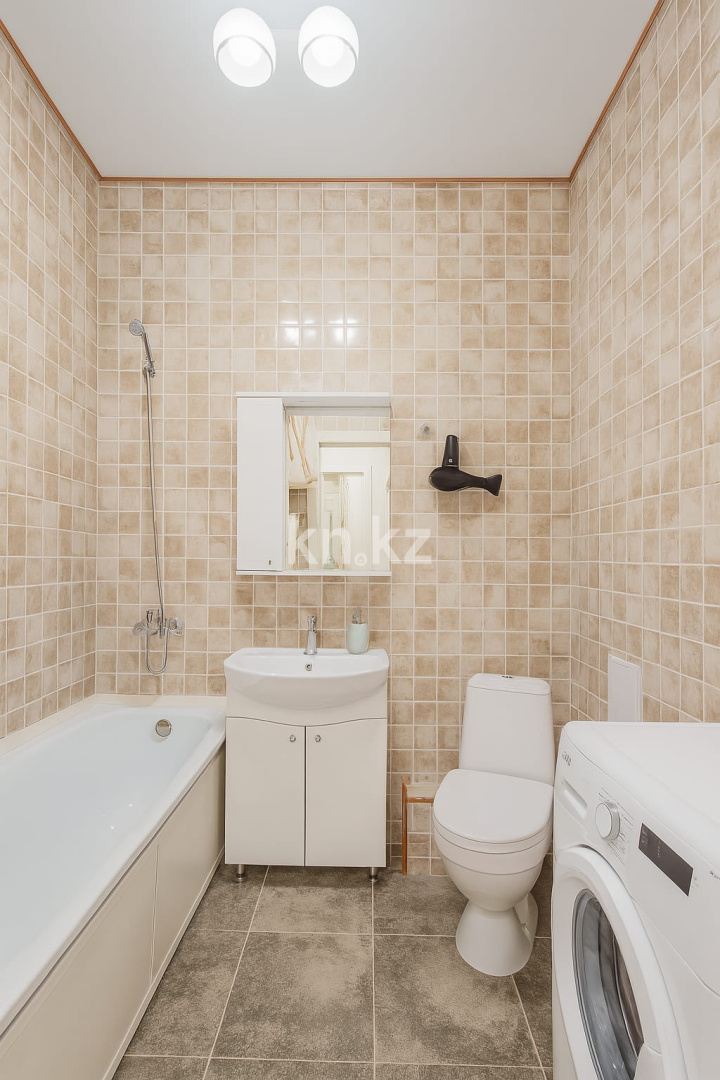 Аренда 1-комнатной квартиры посуточно, 40 м², пр. Кабанбай батыра, дом  29/2 - ул. Сыганак - Аренда квартиры посуточно в Астане фото 11 из 13