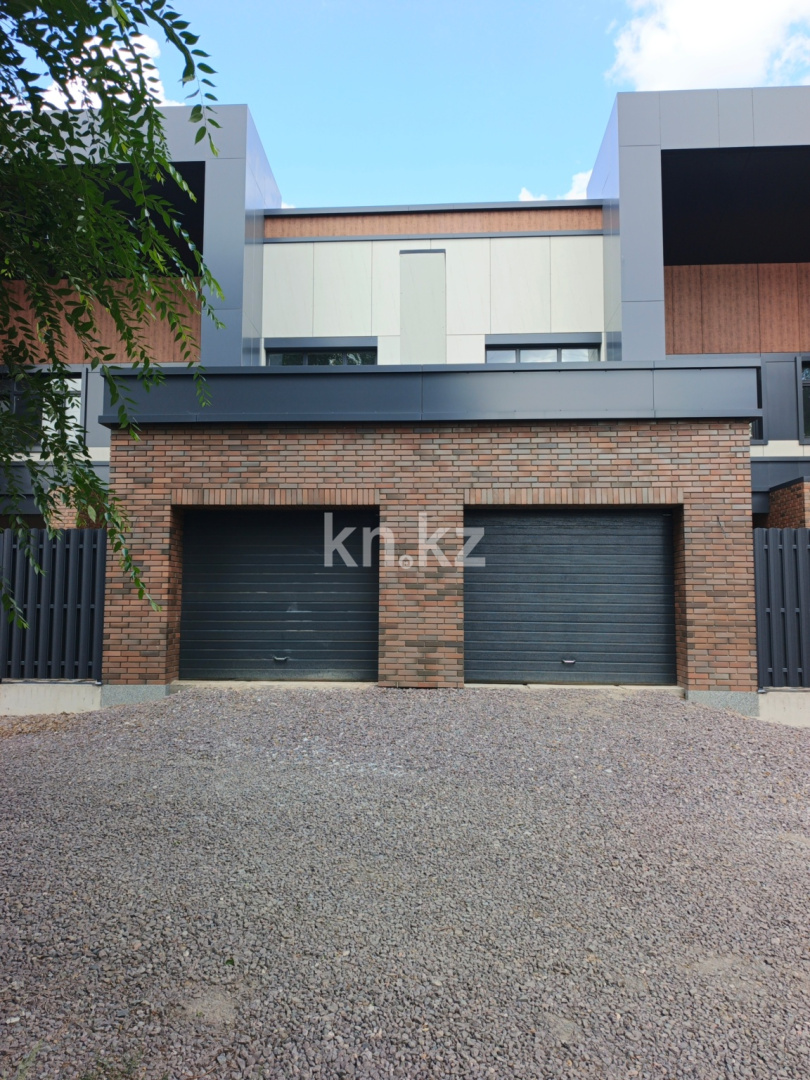 Продажа 4-комнатного дома, 226.1 м² в Караганде - фото 3