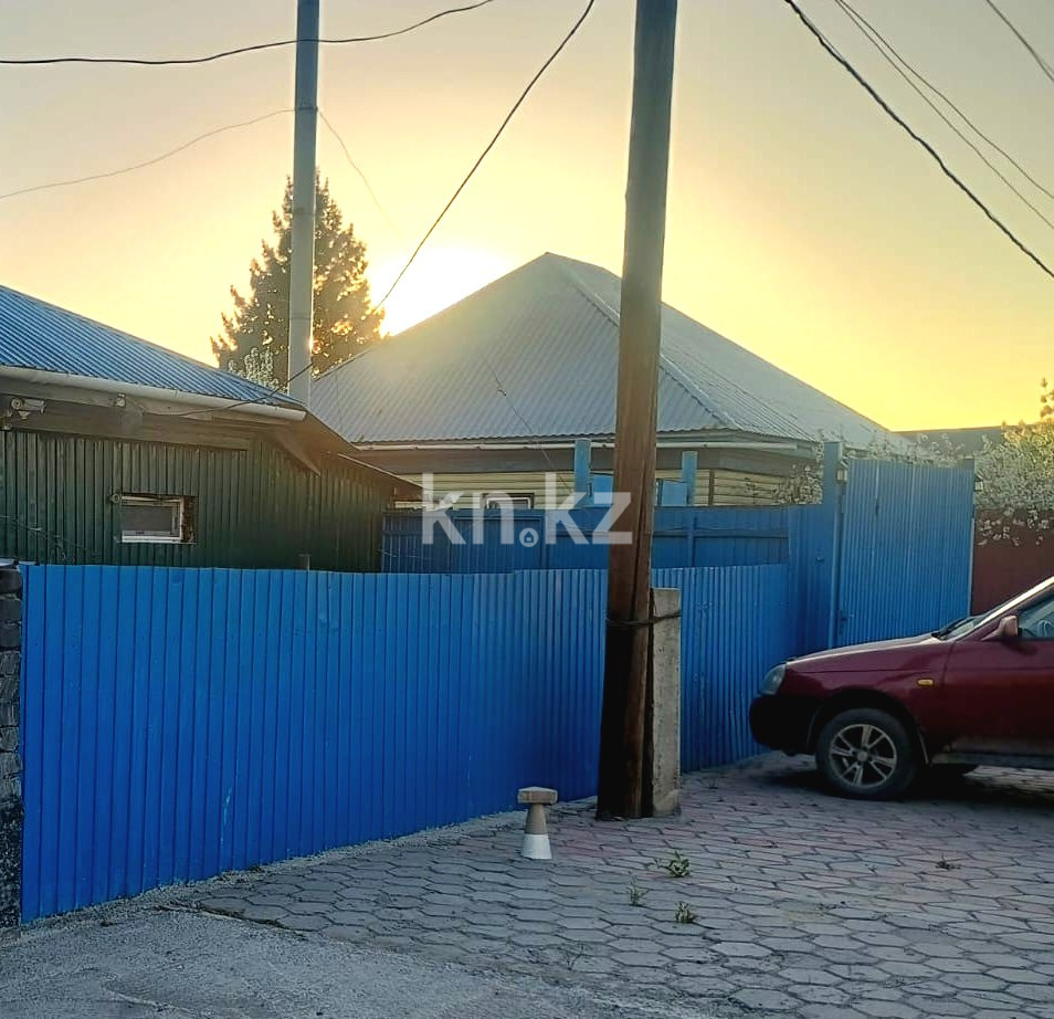 Продажа 3-комнатного дома, 64 м² - Продажа квартир в Семее фото 1 из 33
