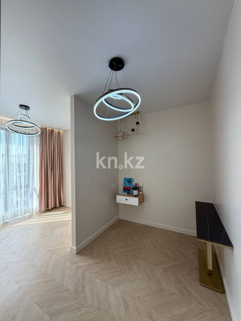 Продажа 3-комнатной квартиры, 103 м², ул. Нурмагамбетова в Алматы - фото 7