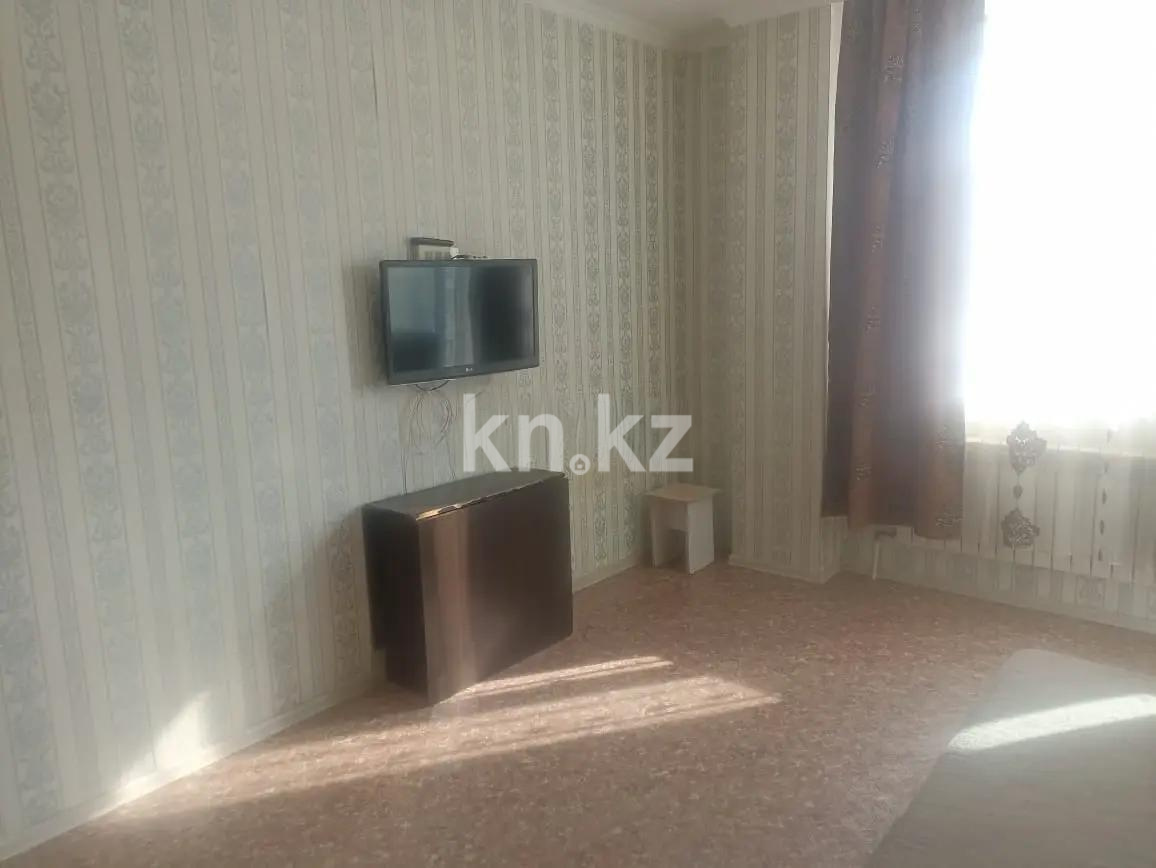 Продажа 1-комнатной квартиры, 36 м², пр. Кошкарбаева, дом  32/4 - Продажа квартир в Астане без посредников с фото фото 1 из 3
