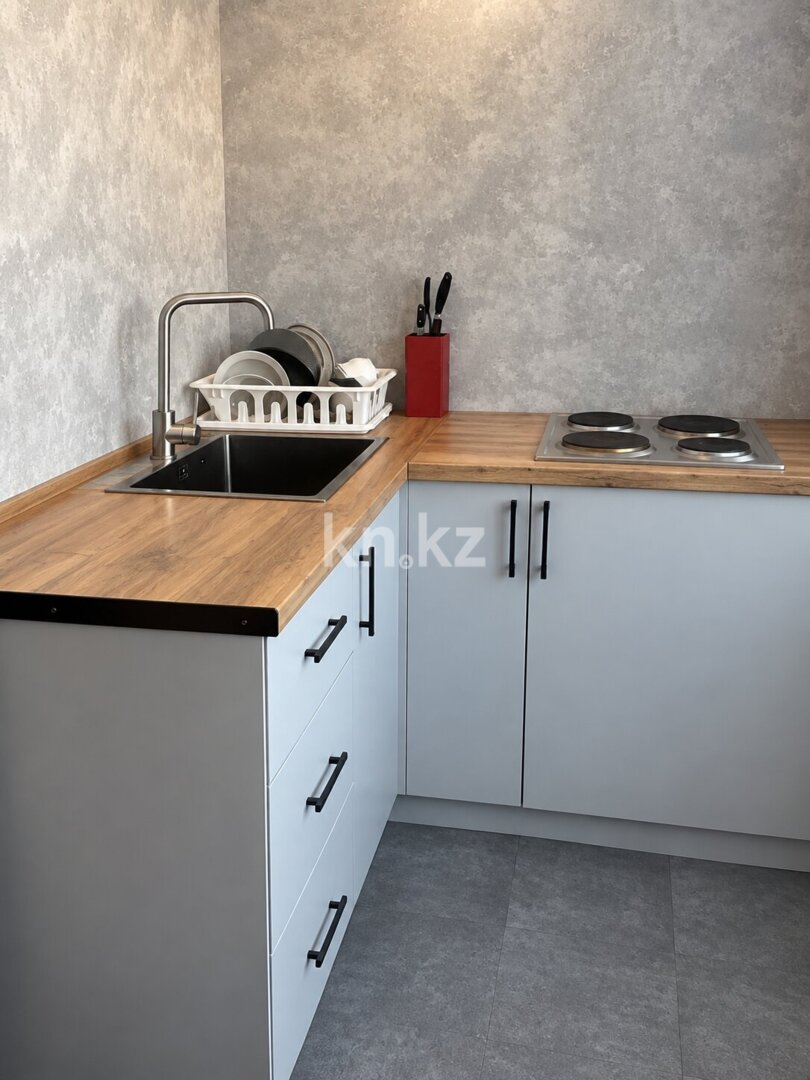 Аренда 2-комнатной квартиры, 65 м² в Астане