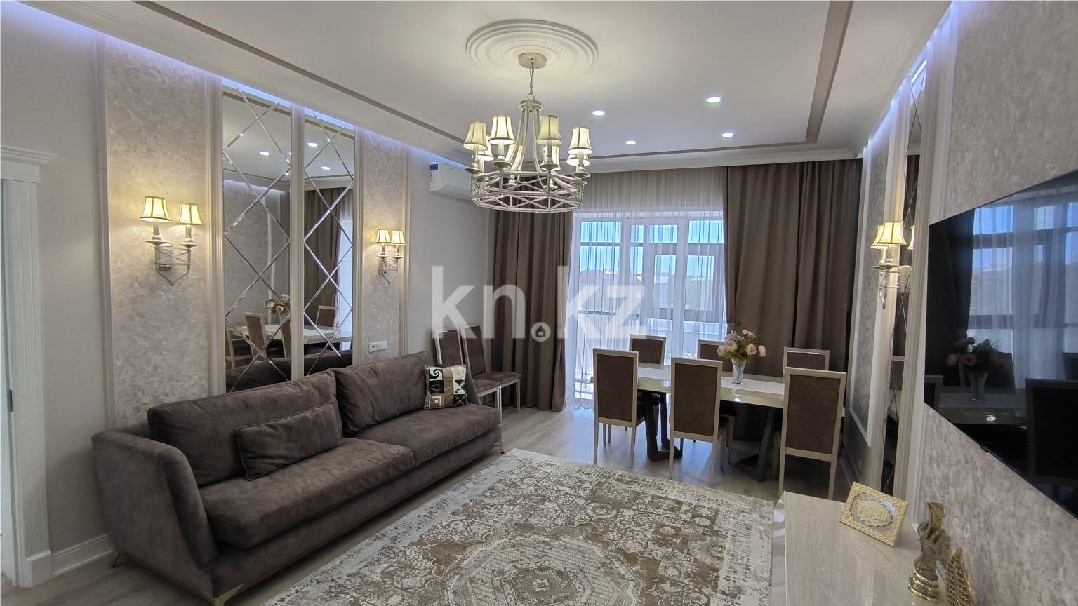 Продажа 4-комнатной квартиры, 132 м² в Караганде