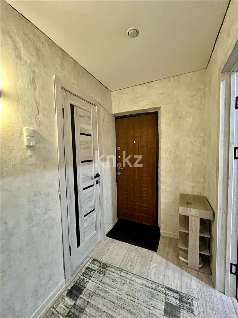 Продажа 1-комнатной квартиры, 34 м², мкр-н 8 в Темиртау - фото 9