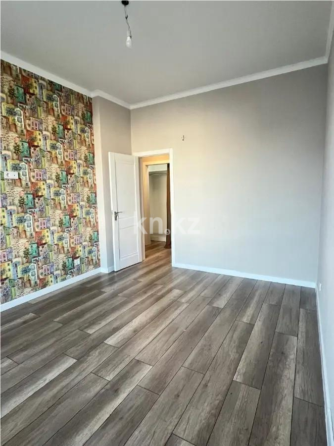 Продажа 3-комнатной квартиры, 64 м², ул. Омарова, дом  2 - Продажа  трехкомнатных квартир в новостройках Астаны без посредников фото 1 из 7