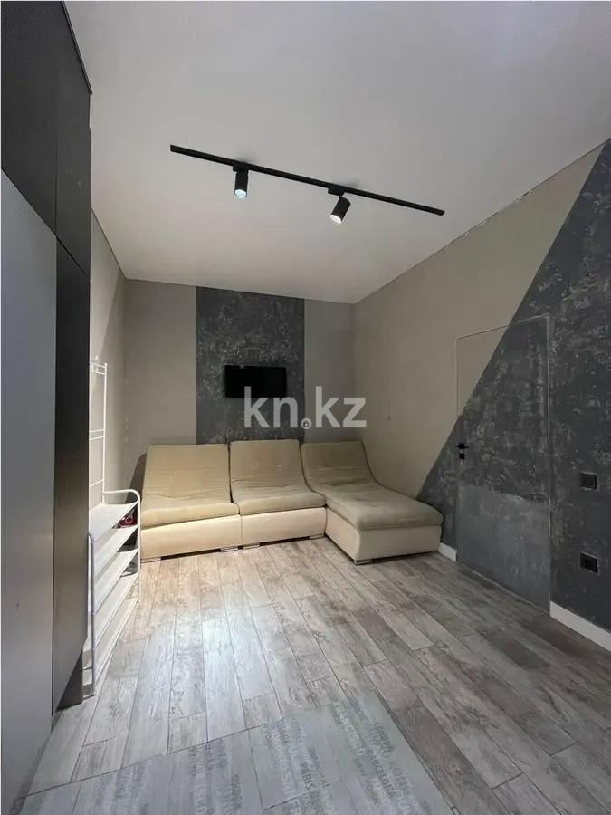Продажа 2-комнатной квартиры, 39 м², ул. Айтматова, дом  60/1 - Продажа квартир в Астане фото 1 из 3