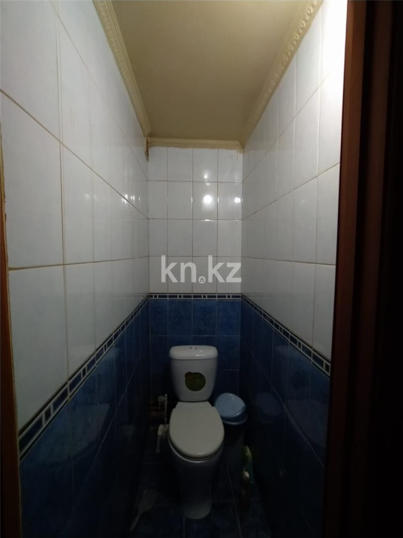 Продажа 3-комнатной квартиры, 61 м², пр. Н. Абдирова - Продажа квартир в Караганде фото 11 из 20