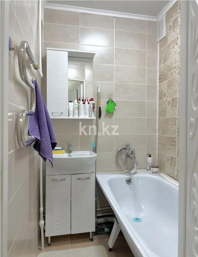 Продажа 2-комнатной квартиры, 45 м², мкр. Восток-1, дом  5 в Караганде - фото 4