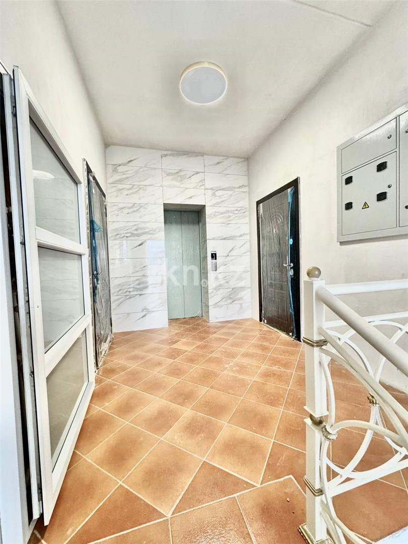 Продажа 3-комнатной квартиры, 72 м², мкр-н Алтын Арка - Продажа  трехкомнатных квартир в Караганде фото 13 из 15