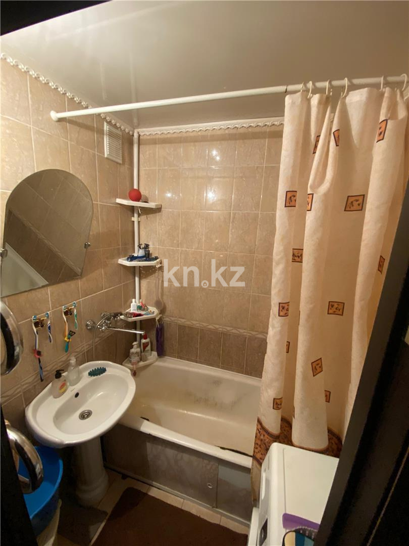 Продажа 3-комнатной квартиры, 69 м², пр. Металлургов в Темиртау - фото 6