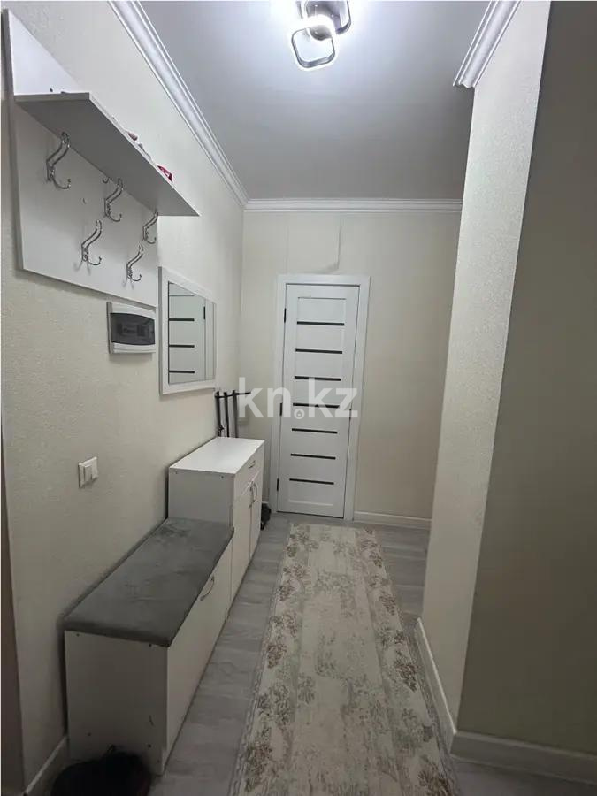 Продажа 1-комнатной квартиры, 51 м², ул. Тулебаева в Астане - фото 3