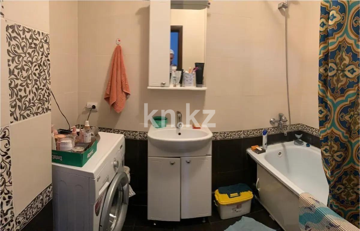 Продажа 2-комнатной квартиры, 65 м², пр. Кудайбердыулы, дом  17 блок 1/10 - Продажа  двухкомнатных квартир в Астане без посредников фото 4 из 5