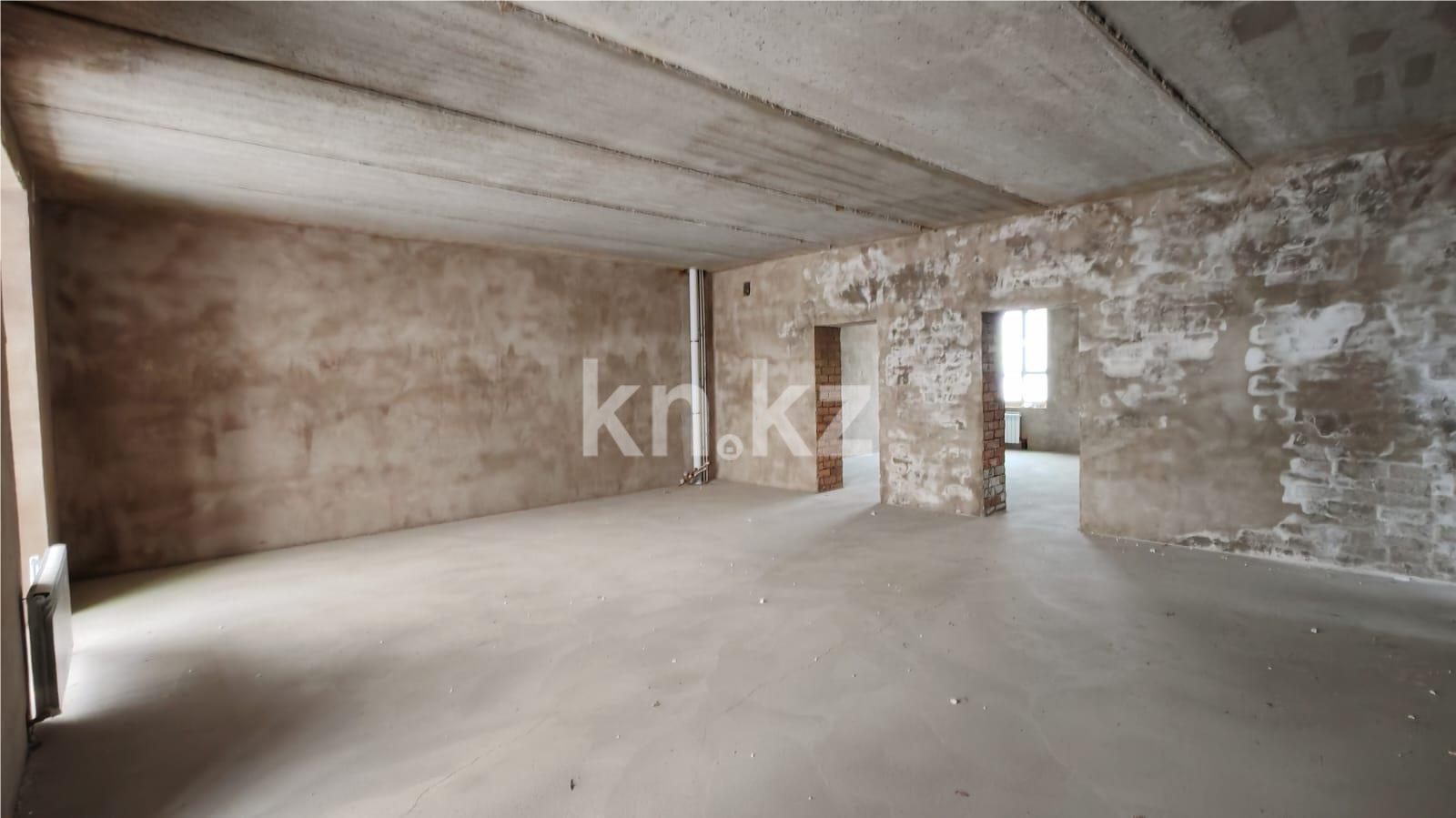 Продажа 3-комнатной квартиры, 94 м², 137 учетный квартал, дом  787 - Продажа  трехкомнатных квартир в Караганде с фото фото 11 из 13