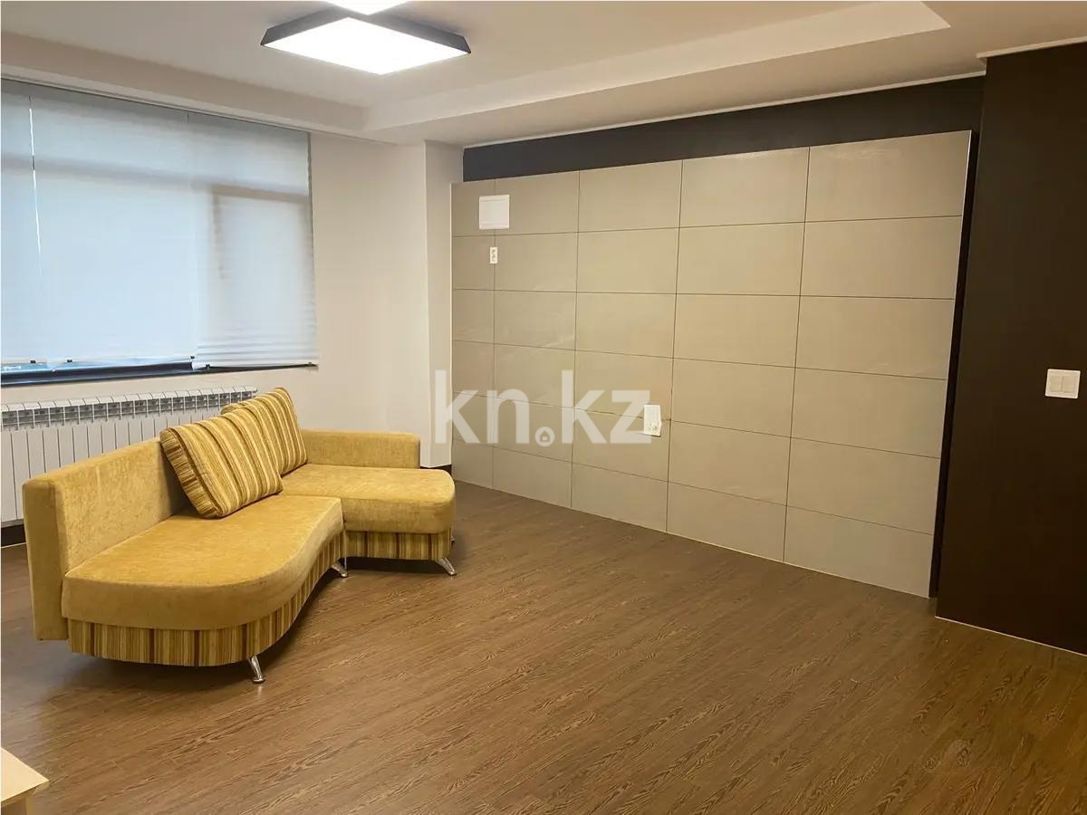 Продажа 4-комнатной квартиры, 135 м², ул. Нажимеденова, дом  4 - Продажа  четырехкомнатных квартир в новостройках Астаны без посредников фото 1 из 5