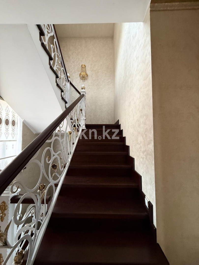 Продажа 5-комнатного дома, 300 м², ул. Космонавтов - Продажа домов, коттеджей в Караганде с фото фото 29 из 33