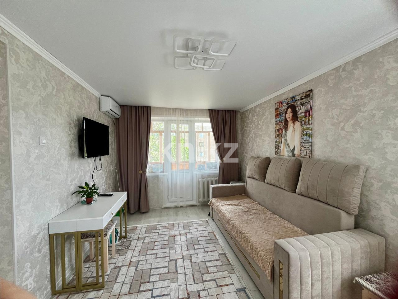 Продажа 1-комнатной квартиры, 30 м², мкр-н 12 - Продажа квартир в Караганде фото 1 из 11