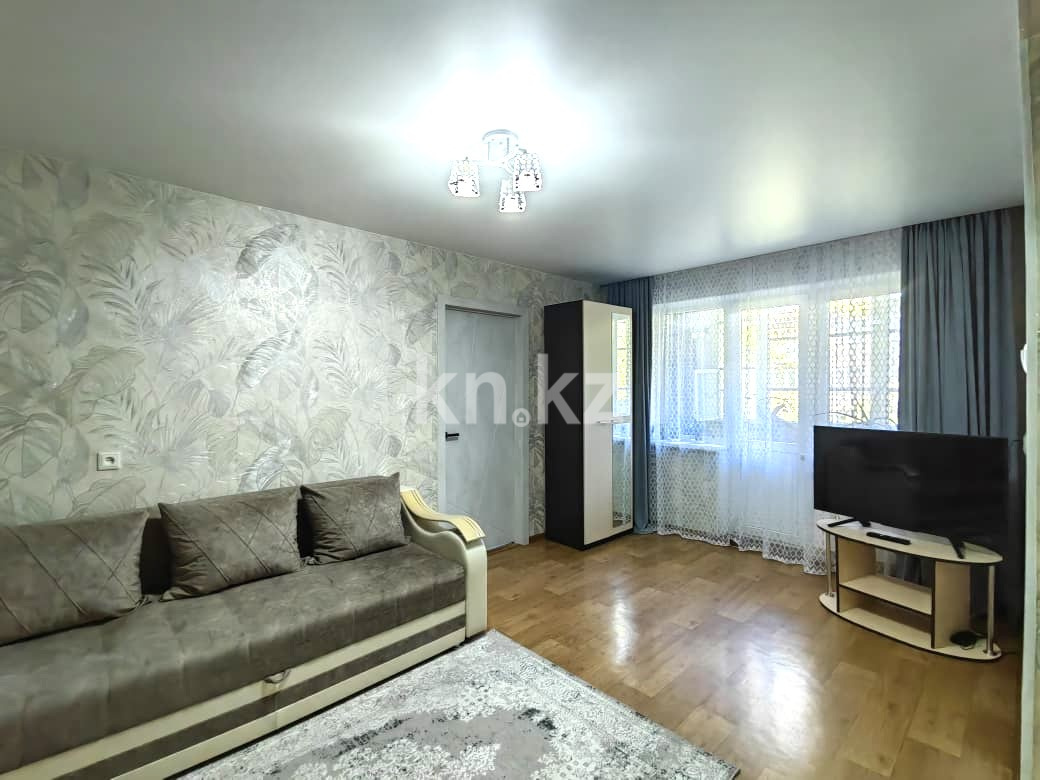 Продажа 2-комнатной квартиры, 47 м², мкр-н 12, дом  17 - Продажа  двухкомнатных квартир в Караганде фото 1 из 20