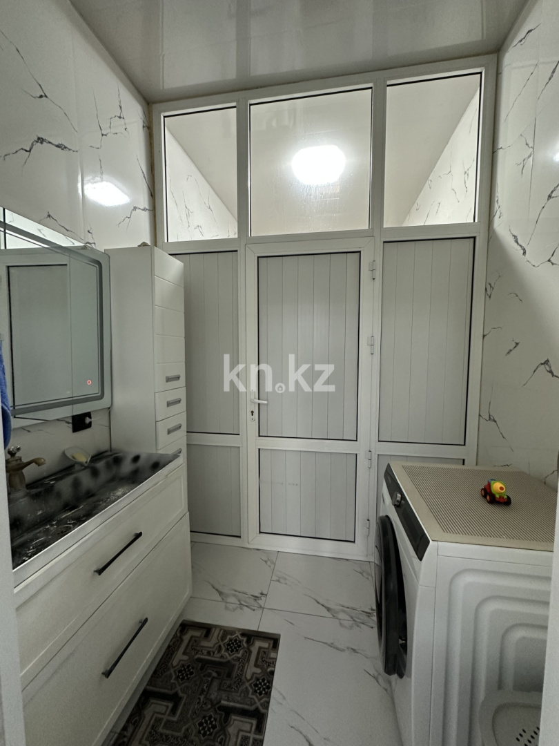 Продажа 8-комнатного дома, 300 м² - Продажа домов, коттеджей в Енбекшинском р-не Шымкента фото 7 из 27