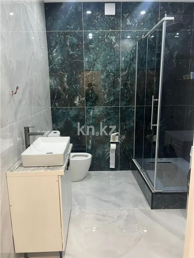 Продажа 2-комнатной квартиры, 55 м², пр. Абая, дом  160 в Алматы - фото 4
