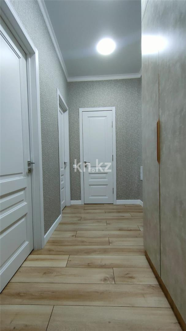 Продажа 2-комнатной квартиры, 60 м², ул. Муканова - Продажа  двухкомнатных квартир в Караганде фото 18 из 23