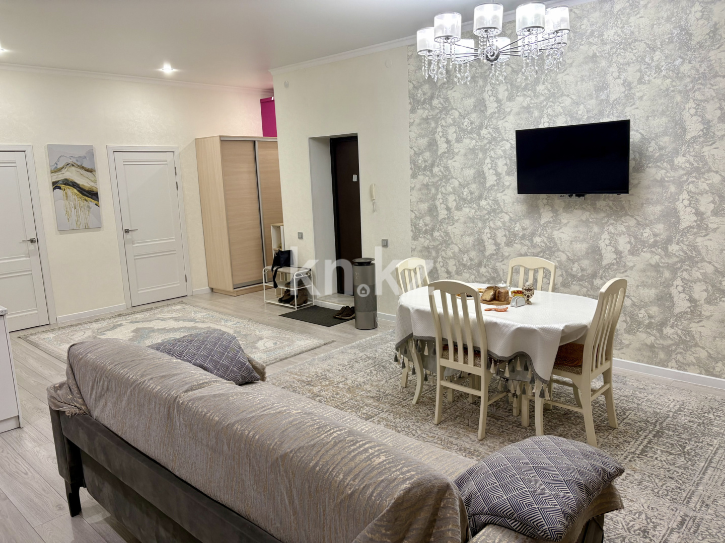 Продажа 3-комнатной квартиры, 80 м², мкр. Алтын Арка, дом  12 в Караганде - фото 4