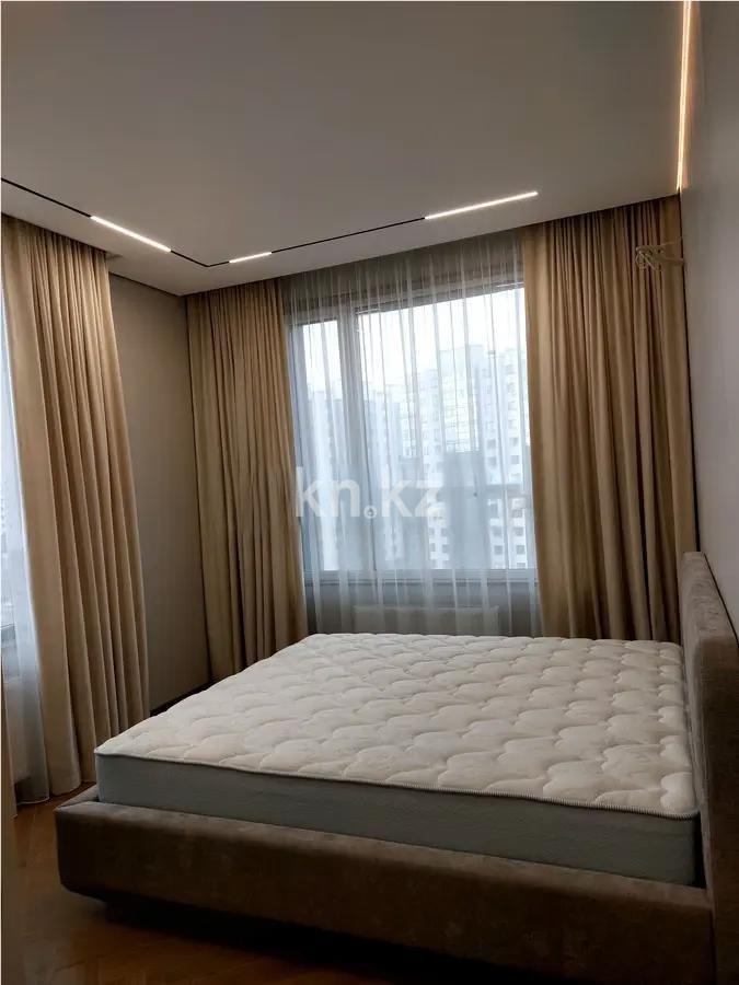 Продажа 4-комнатной квартиры, 111 м², ул. Мухамедханова, дом  6б - Продажа квартир в Казахстане фото 1 из 5