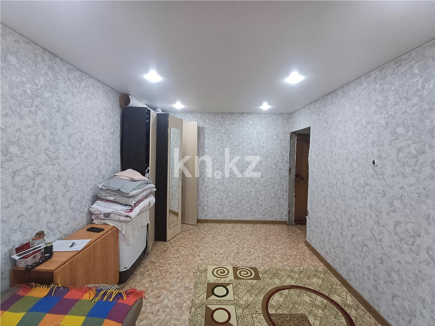 Продажа 1-комнатной квартиры, 30 м², мкр-н 16 - Продажа  однокомнатных квартир в Караганде фото 2 из 9