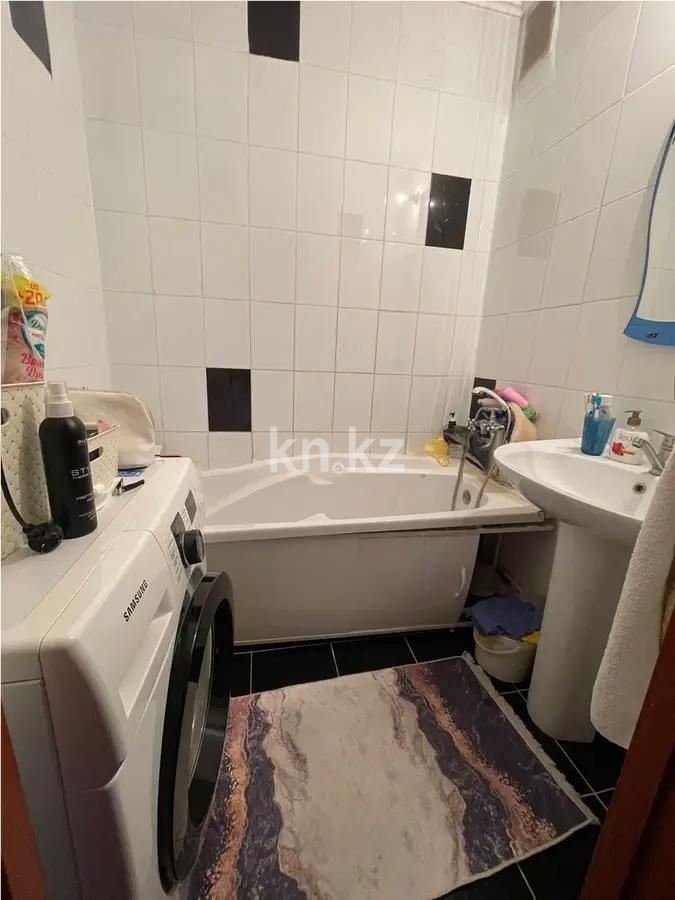 Продажа 1-комнатной квартиры, 42 м² - Продажа  однокомнатных квартир в Караганде на Юго-Востоке фото 3 из 5