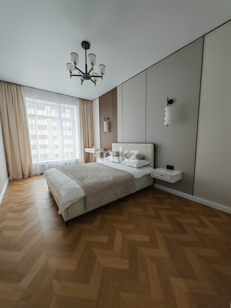 Продажа 3-комнатной квартиры, 68 м², ул. Е-15, дом  13 в Астане - фото 2