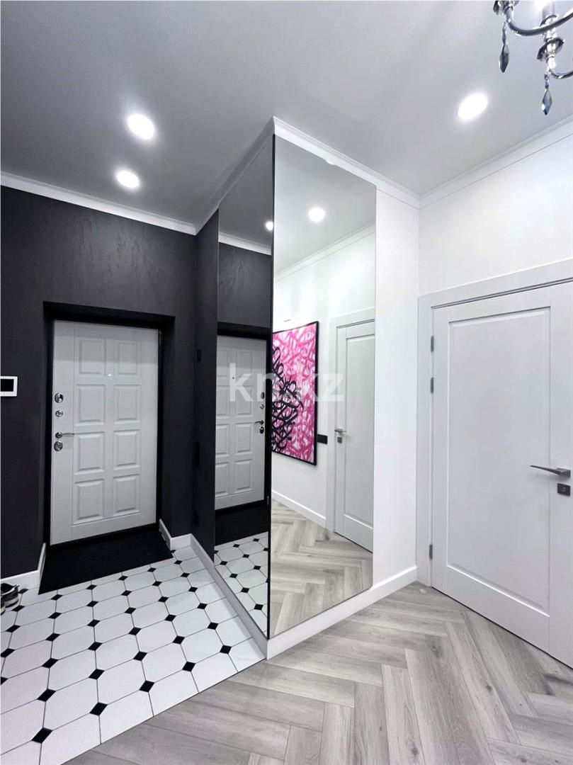 Продажа 2-комнатной квартиры, 73 м², ул. Момышулы - Продажа квартир в Караганде фото 51 из 67