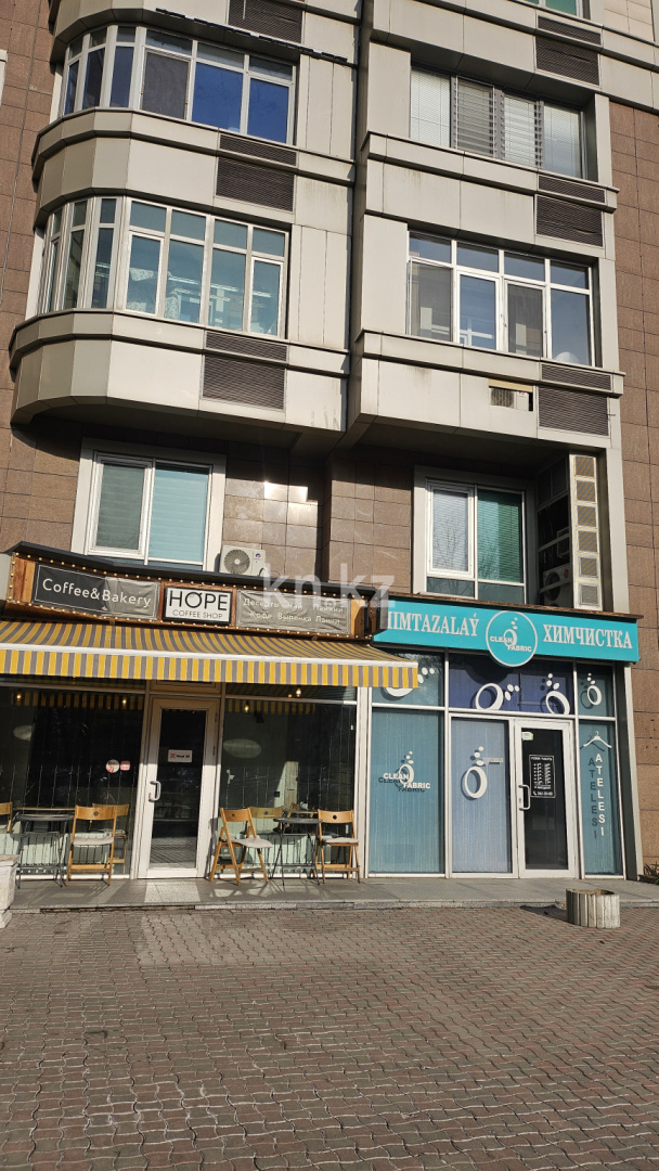 Аренда 2-комнатной квартиры, 85 м², Достык, дом  97Б - Достык Снегина - Аренда  двухкомнатных квартир помесячно в Алматы с фото фото 8 из 11