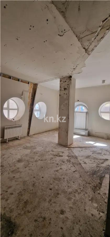 Продажа 4-комнатной квартиры, 190.2 м², ул. Ермекова, дом  1/1а - Продажа  четырехкомнатных квартир в новостройках Астаны фото 1 из 3