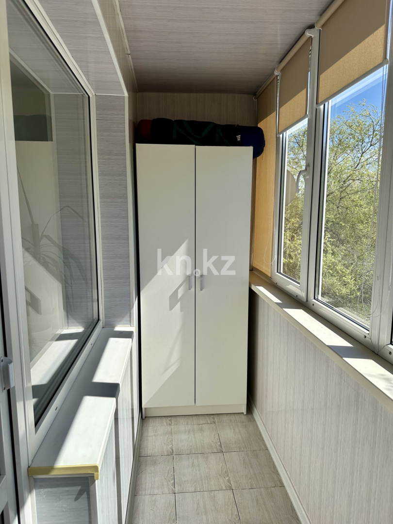 Продажа 3-комнатной квартиры, 62 м² - Продажа квартир от собственников в Караганде - страница 2 фото 11 из 12