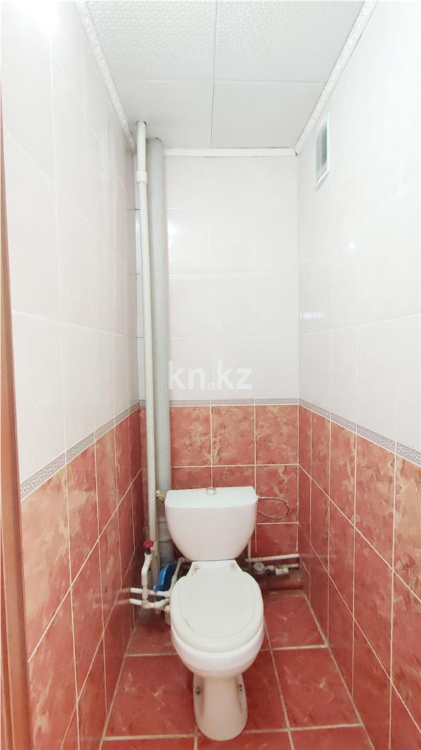 Продажа 2-комнатной квартиры, 50 м², мкр-н 18 - Продажа  двухкомнатных квартир в Караганде фото 13 из 19