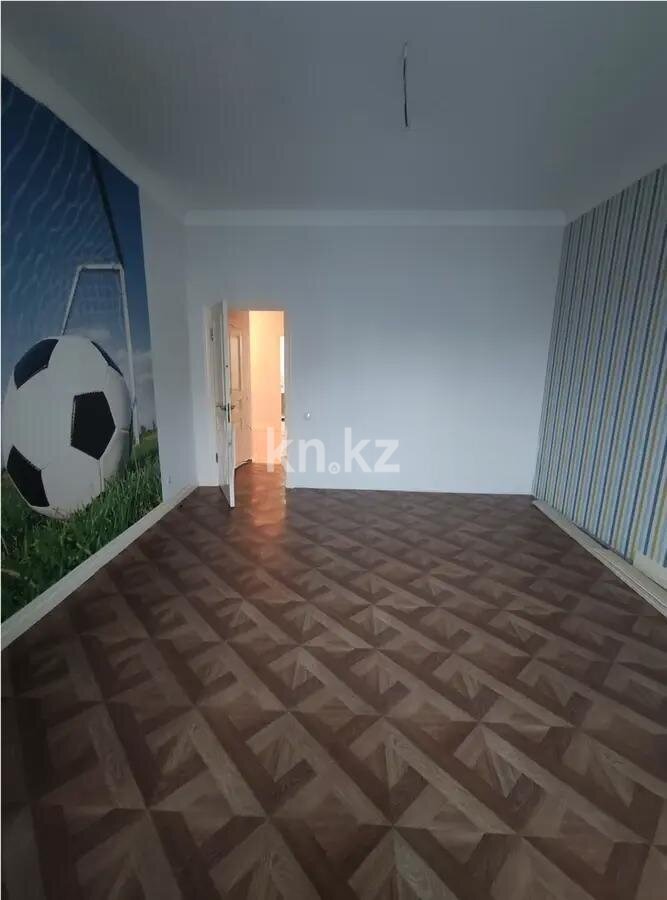 Продажа 4-комнатной квартиры, 176.7 м² в Астане - фото 4