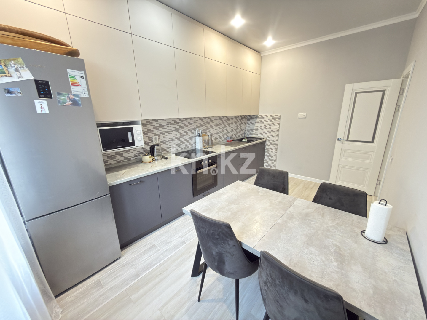 Продажа 2-комнатной квартиры, 70 м² - Продажа двухкомнатных квартир на Юго-Востоке Караганды фото 8 из 18