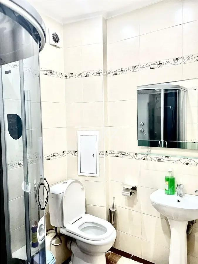 Продажа 1-комнатной квартиры, 33 м², пр. Абылай хана, дом  46 - Продажа  однокомнатных квартир в Алматы без посредников с фото фото 3 из 3