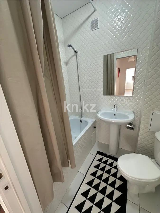 Продажа 2-комнатной квартиры, 73.5 м², ул. Байтурсынова, дом  39/3 в Астане - фото 4