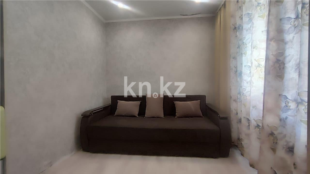 Продажа 4-комнатного дома, 100 м², ул. Мурманская - Продажа домов и коттеджей в Караганде фото 1 из 23