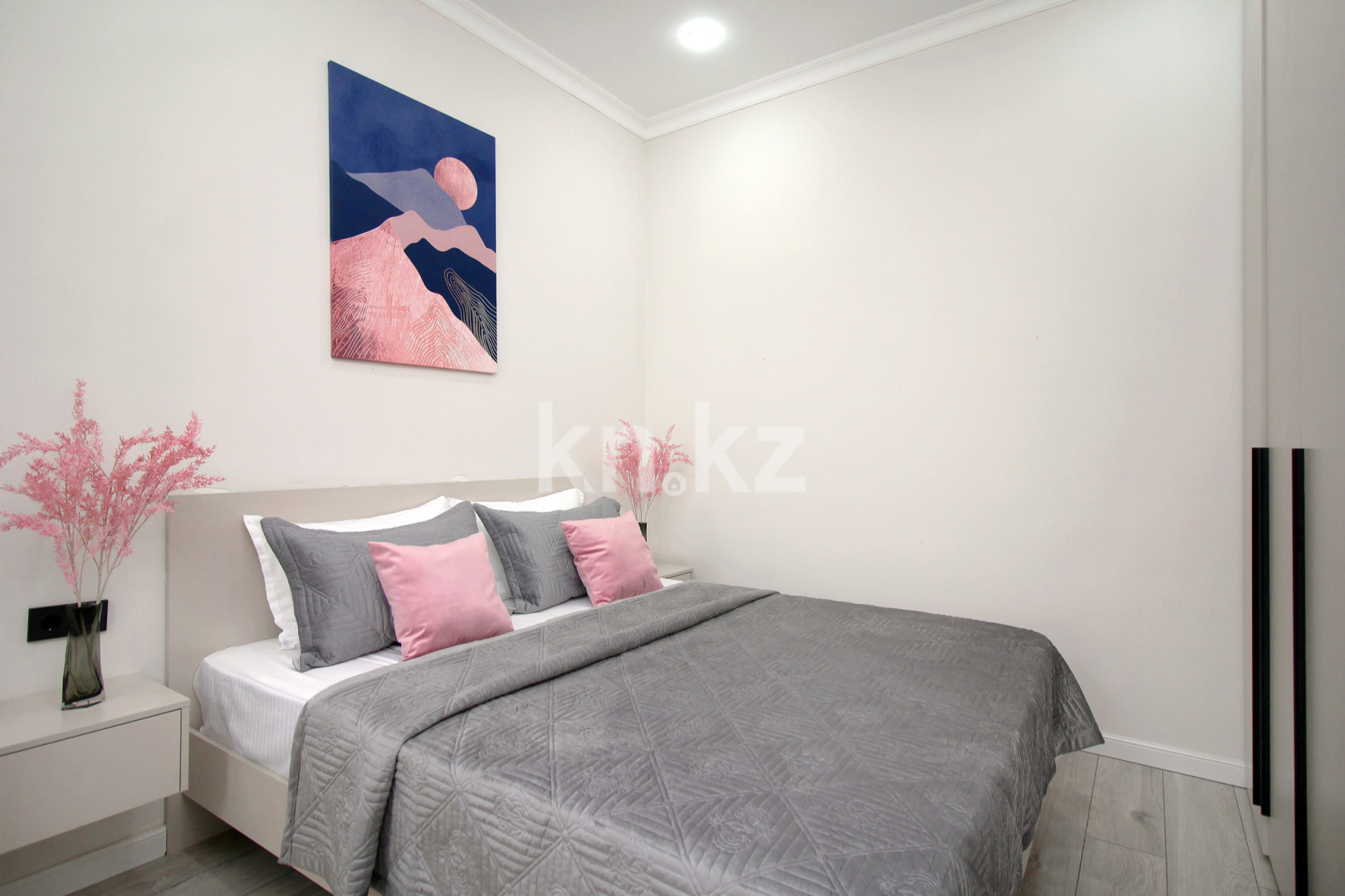 Аренда 2-комнатной квартиры посуточно, 47 м² - Аренда квартир посуточно в Казахстане - страница 2 фото 2 из 13